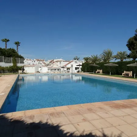 شقة Inez تورّيفيِخا